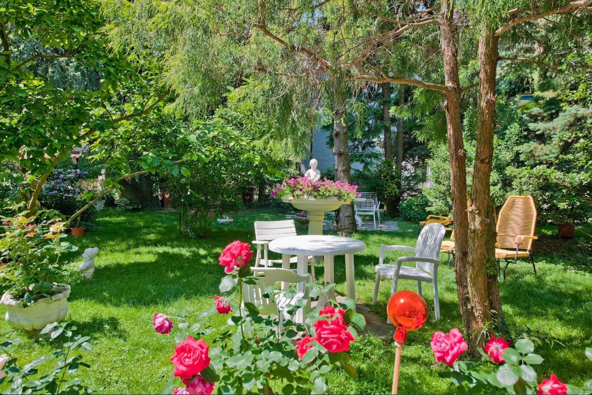 Sabine - Anny Apartment Merano