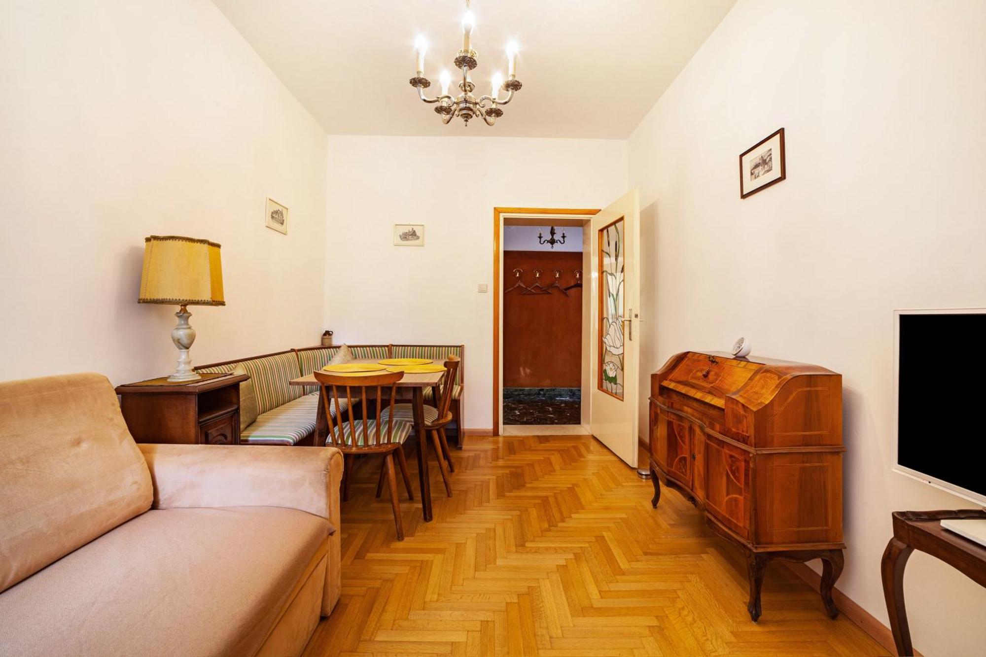 Sabine - Anny Apartment Merano